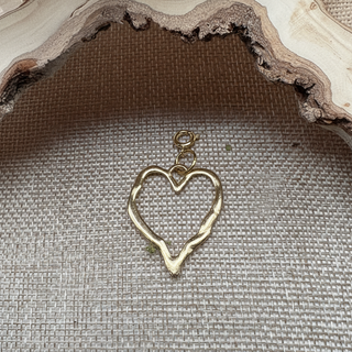 JULES' BIG HEART™ Charm detached